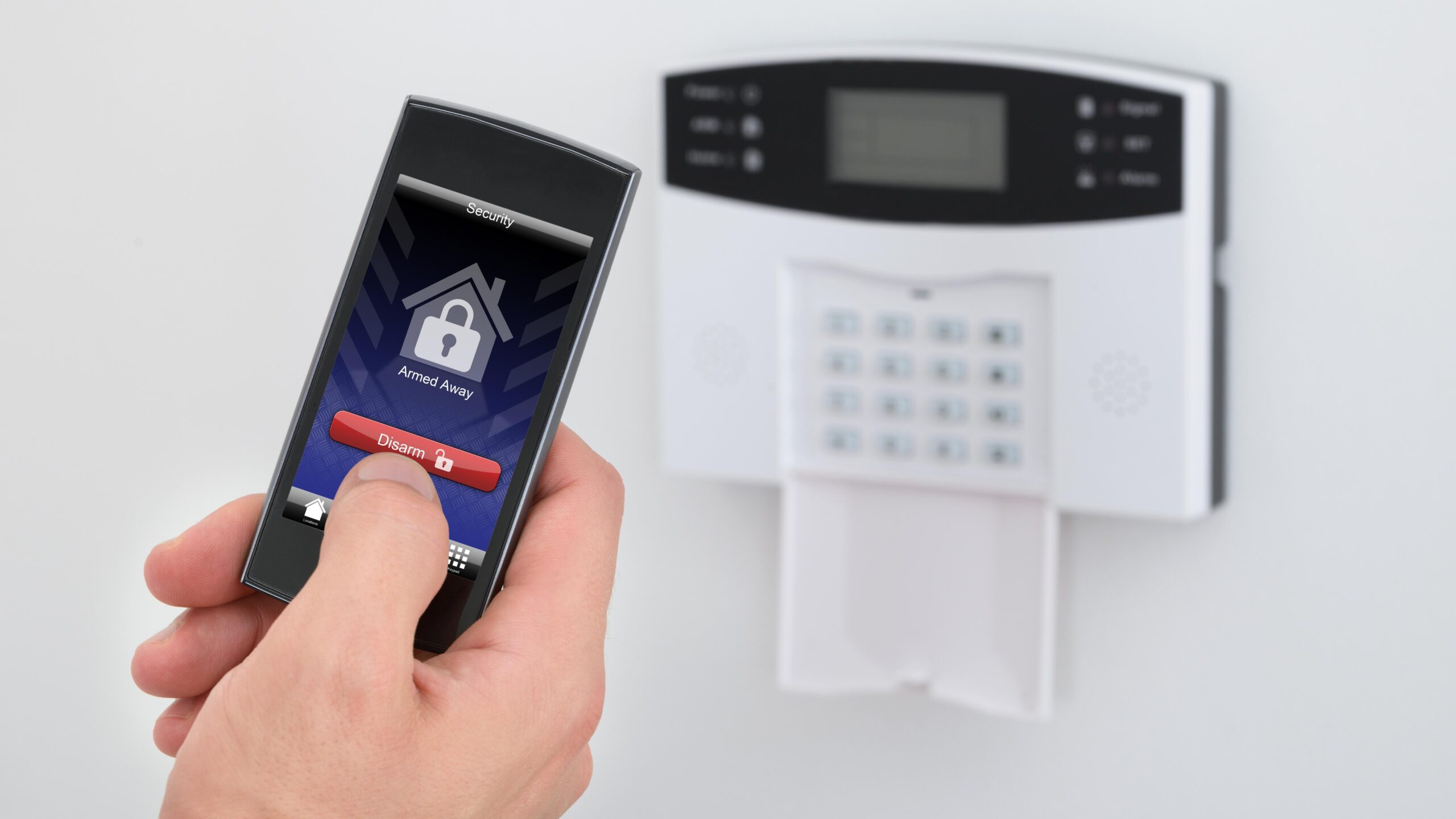 The Role of Loud Audio in Modern Homestead Security